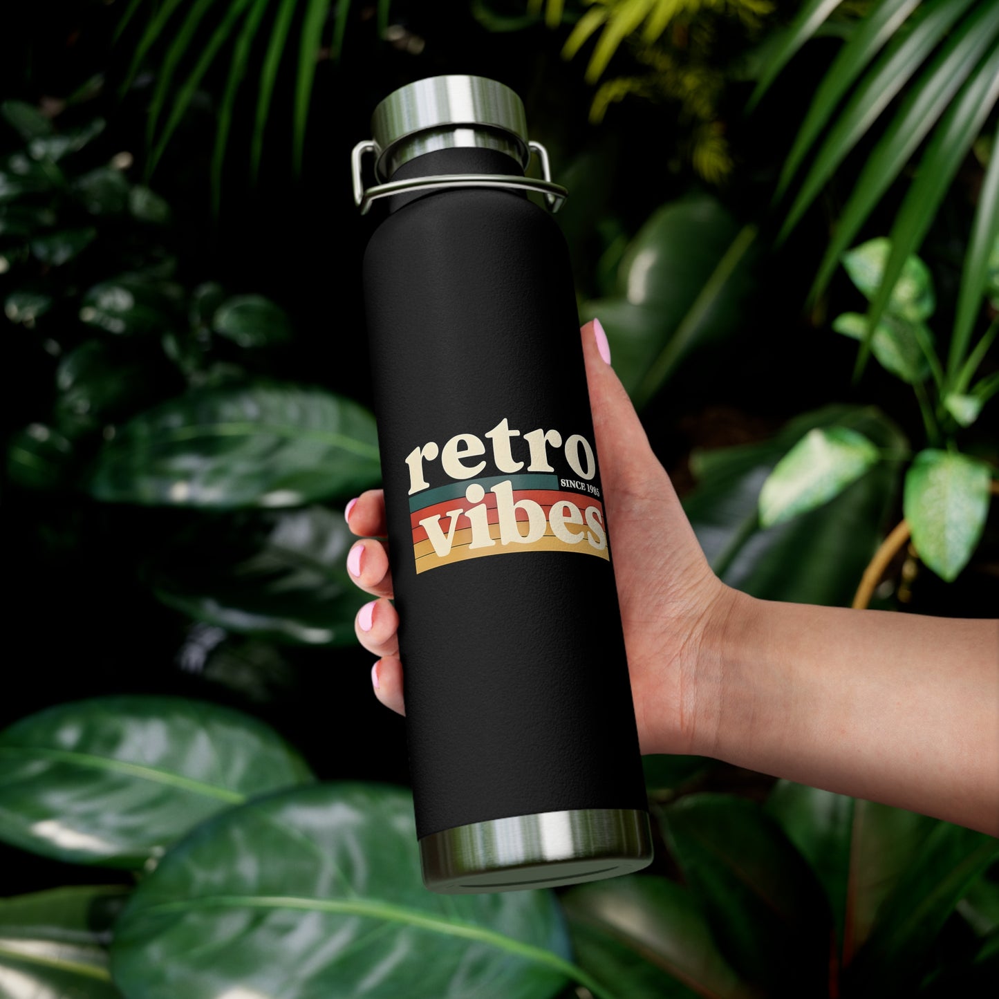 Retro Vibes Insulated Water Bottle, 22oz - Trendy Travel Flask, Stylish Hydration Gift for Fitness Lovers, Eco-Friendly Beverage Container