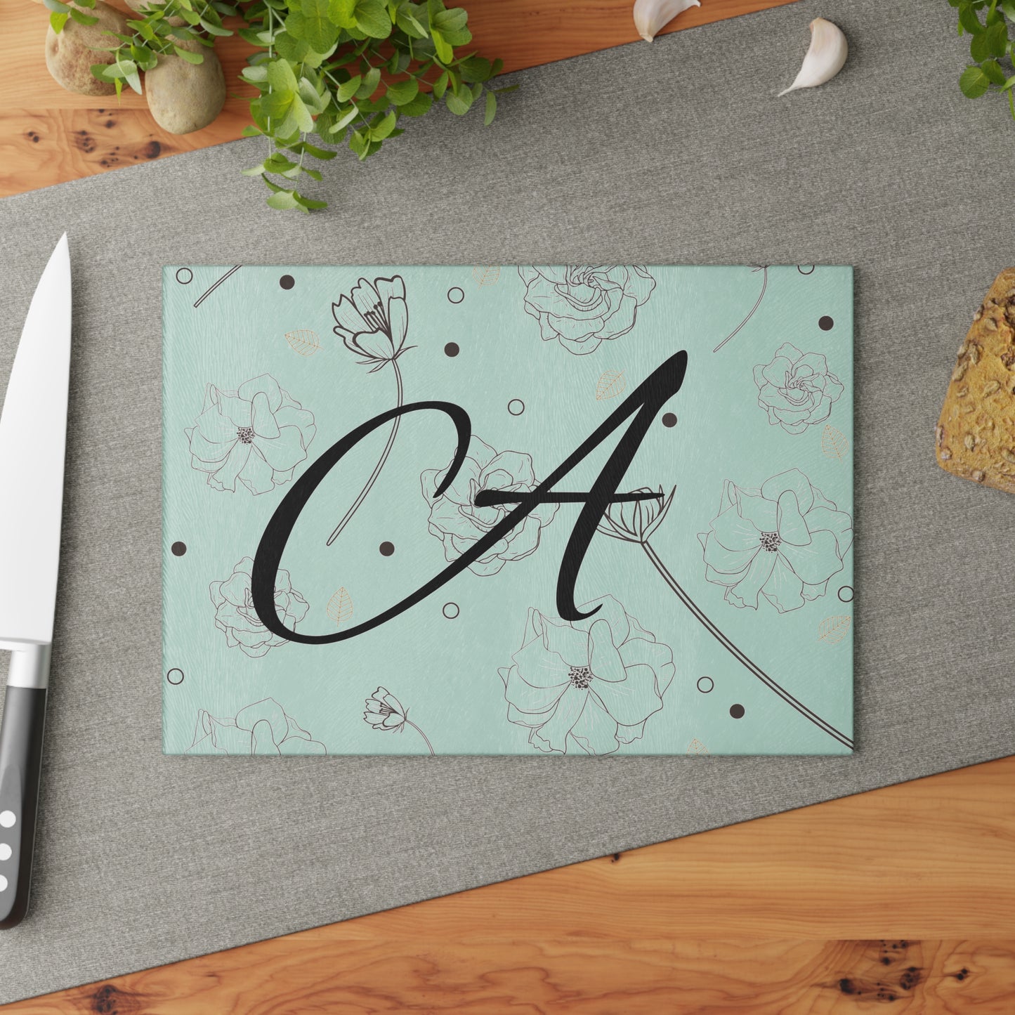 Personalized Floral Glass Cutting Board, Elegant Kitchen Decor, Home Gift, Wedding, Housewarming, Floral Art, Custom Name