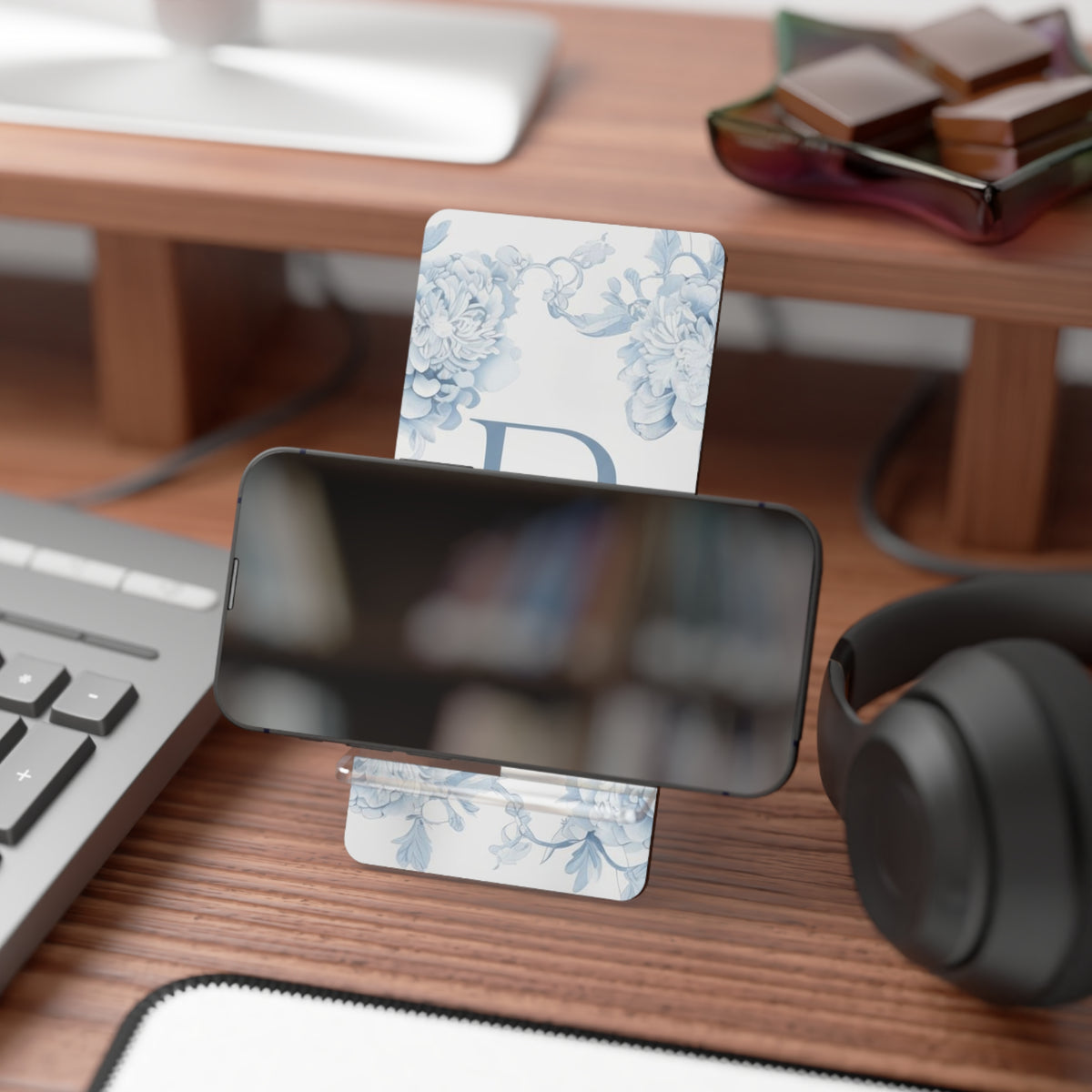 Elegant Smartphone Display Stand, Floral Phone Holder, Personalized Desk Organizer, Cute Gift for Her, Home Office Decor