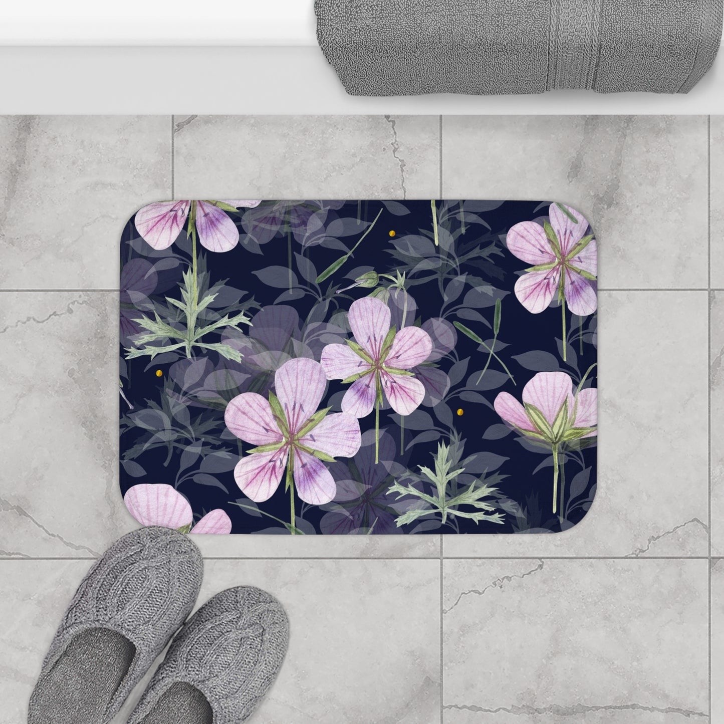 Floral Elegance Bath Mat - Soft Rug for Bathroom Decor, Home Spa, Spring Gift, Cozy Vibe