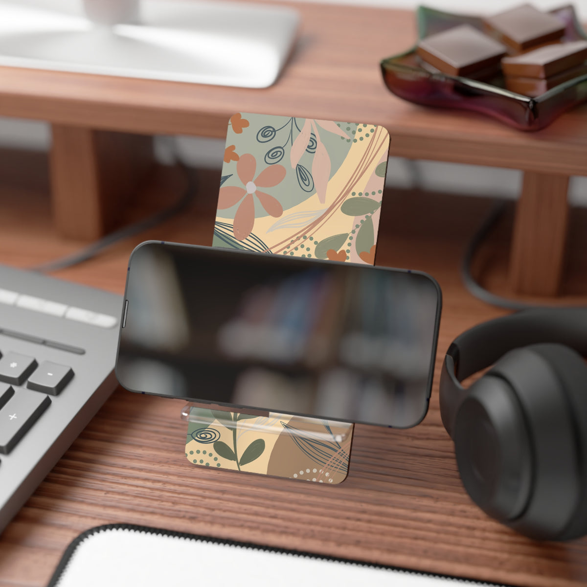 Floral Smartphone Stand, Decorative Phone Holder, Desk Accessory for Home & Office, Unique Gift Idea, Elegant Flower Design