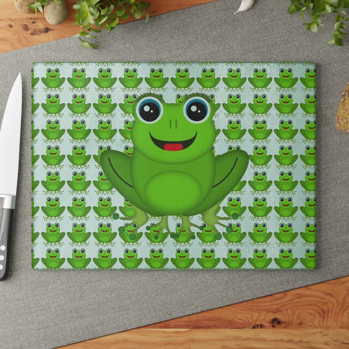 Cheerful Frog Design Glass Cutting Board, Kitchen Decor, Gift for Nature Lovers, Funny Cooking Gift, Frog Lover's Kitchen