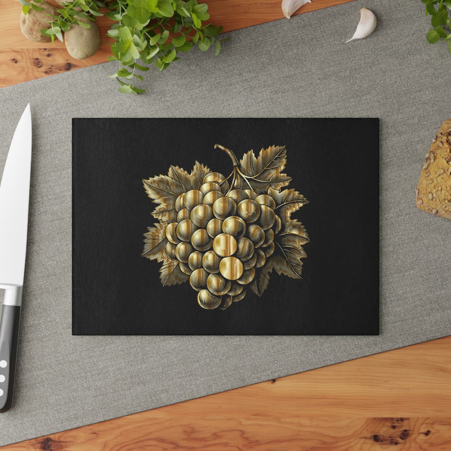 Elegant Grape Glass Cutting Board - Perfect for Cooking, Home Decor, Gifts, Culinary Events, Entertaining