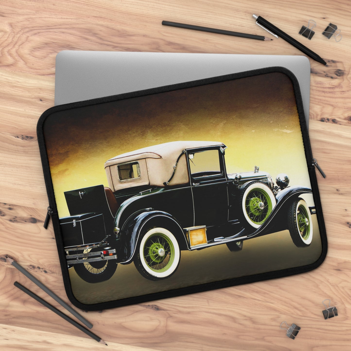 Vintage Car Laptop Sleeve - Perfect Gift for Auto Enthusiasts, Tech Accessories, Travel Essentials, Back to School