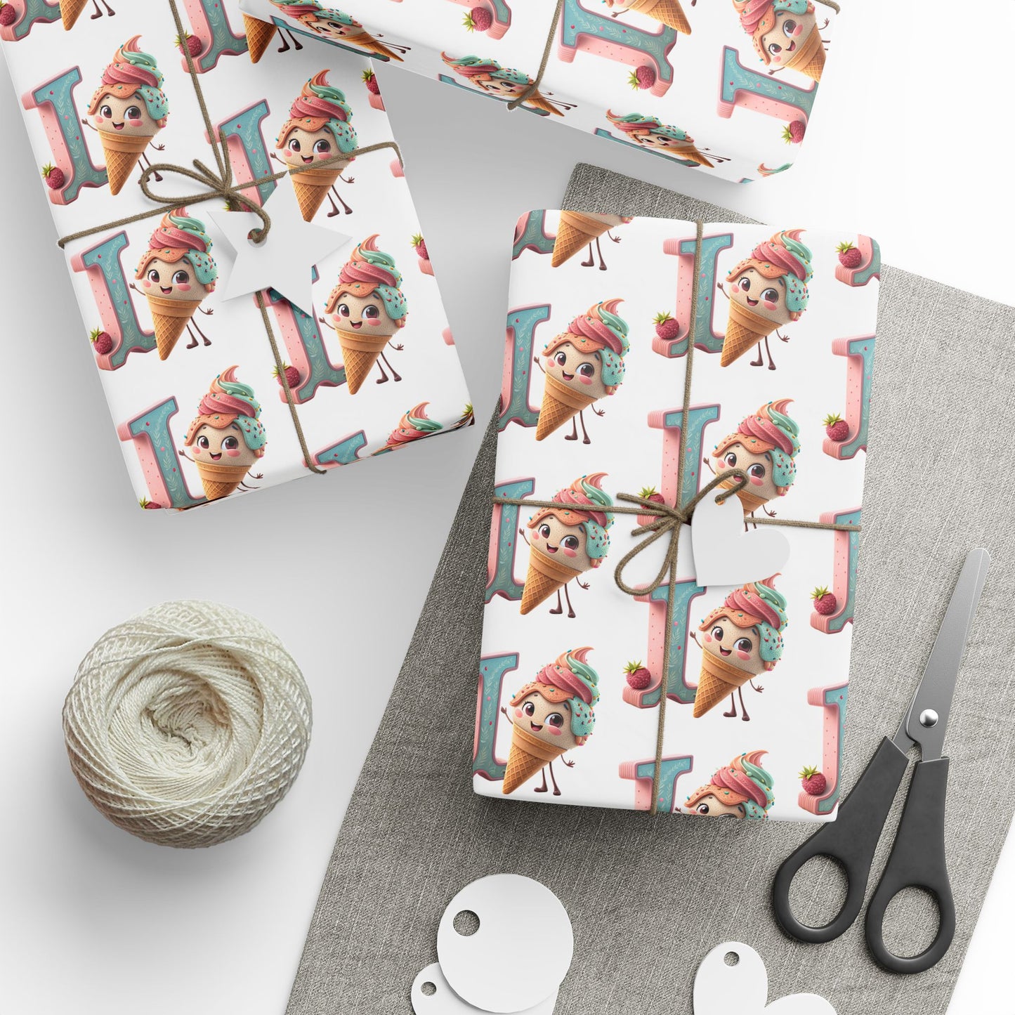 Playful Animal-Themed Wrapping Paper, Fun Gift Wrap for Birthdays, Holidays, Kids Parties, Eco-Friendly Gift Packaging, Decorative Wrap