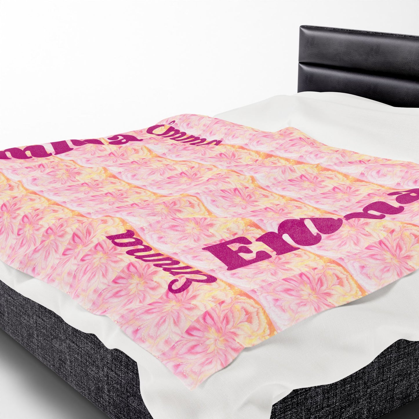 Personalized Velveteen Plush Blanket for Cozy Nights - Emma