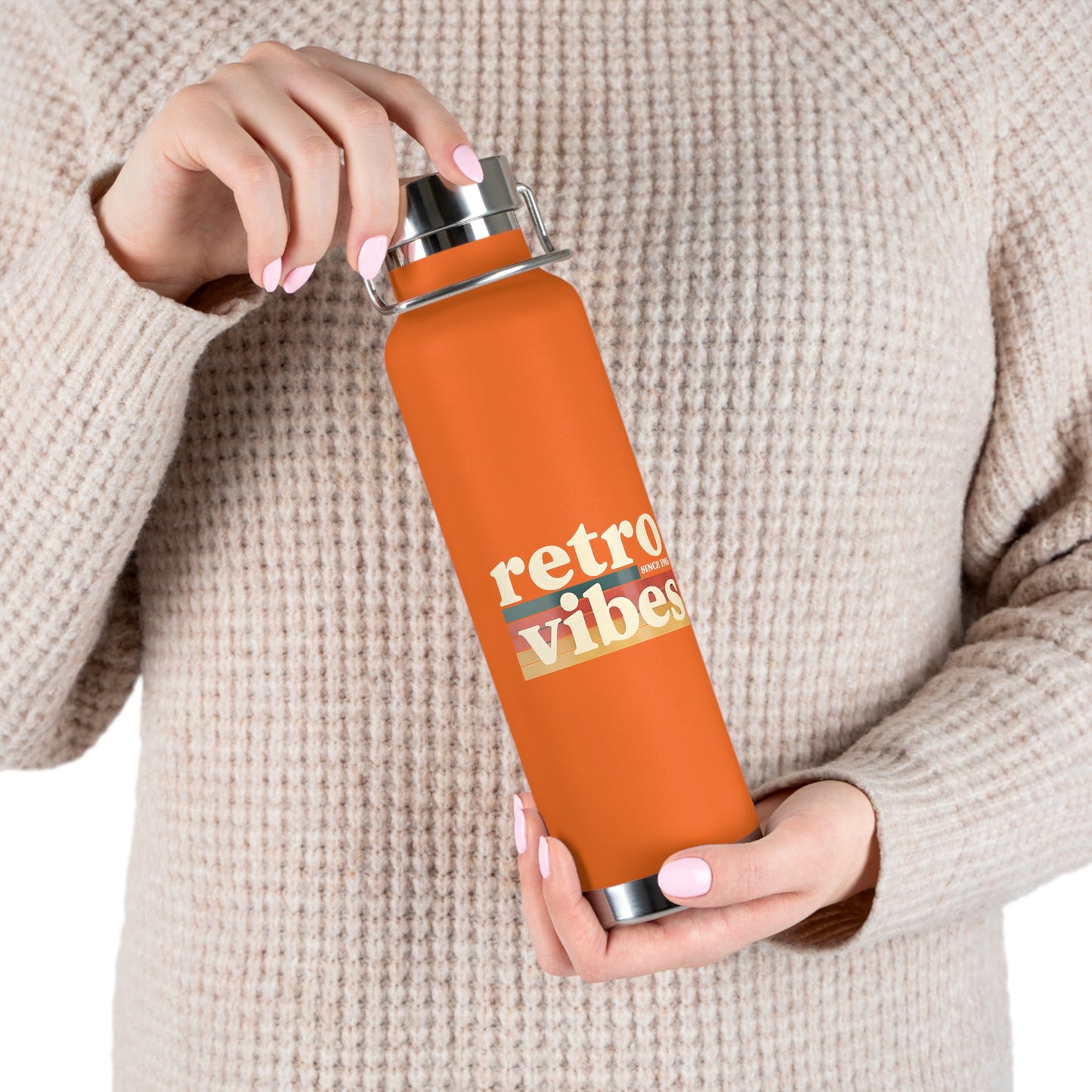 Retro Vibes Insulated Water Bottle, 22oz - Trendy Travel Flask, Stylish Hydration Gift for Fitness Lovers, Eco-Friendly Beverage Container
