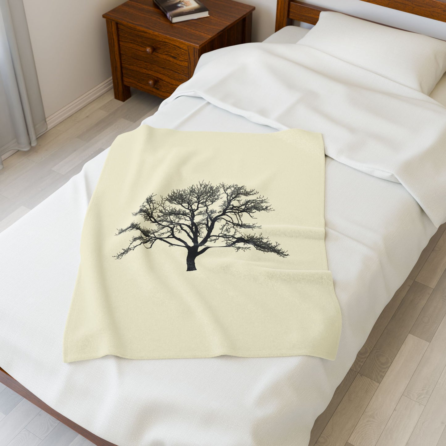 Cozy Nature-Inspired Velveteen Plush Blanket, Soft Throw Blanket, Tree Art Decor, Gift for Her, Home Essentials, Autumn Decor