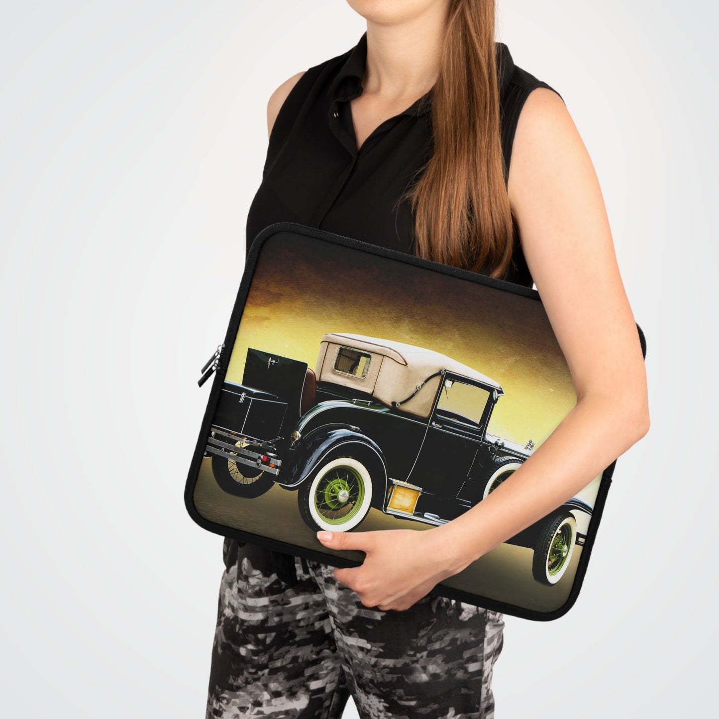 Vintage Car Laptop Sleeve - Perfect Gift for Auto Enthusiasts, Tech Accessories, Travel Essentials, Back to School