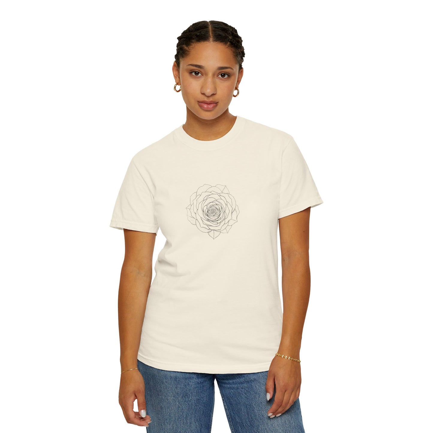 Stylish Floral T-Shirt for All Occasions - Perfect Gift, Casual Wear, Unisex Tee, Summer Essential, Comfortable Fashion