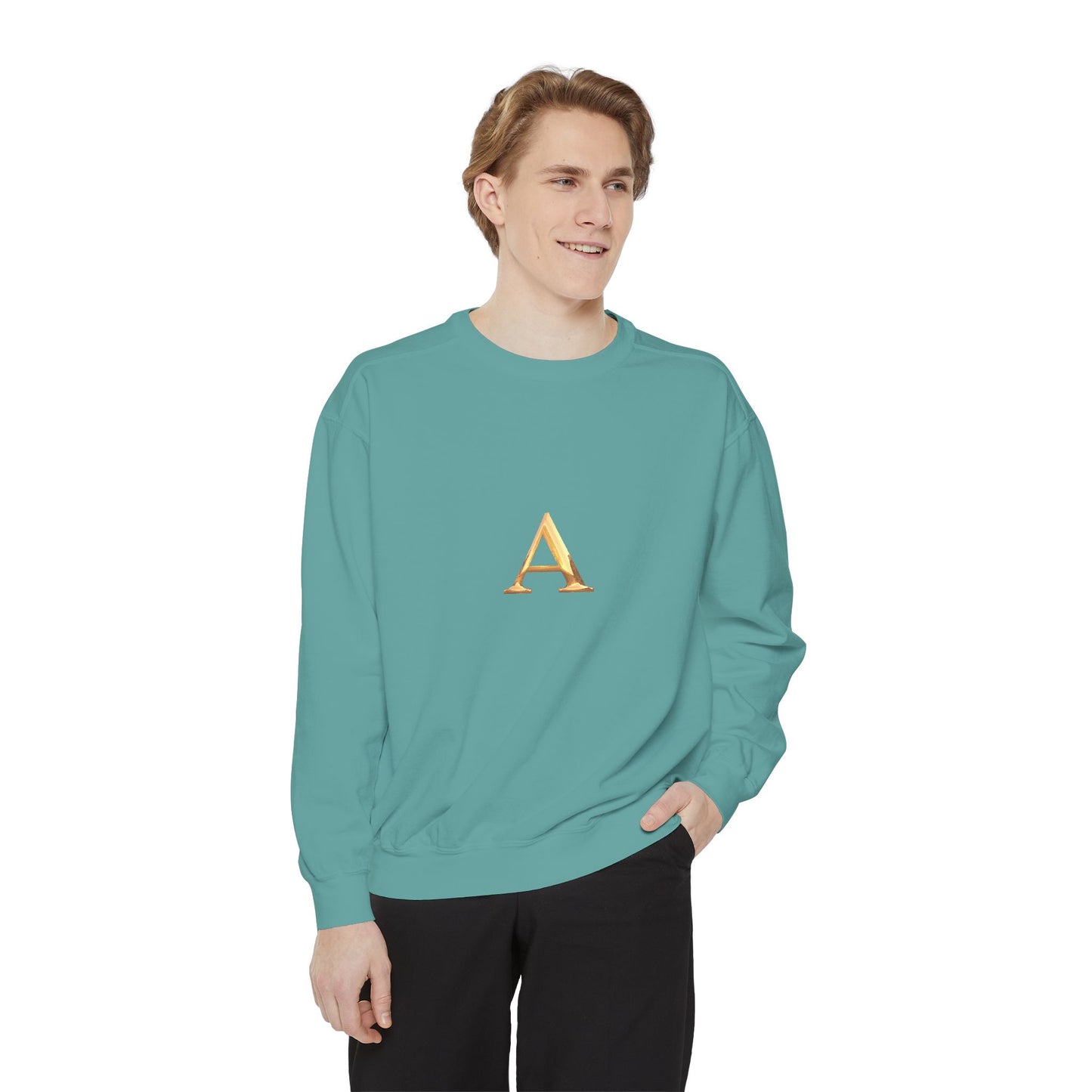 Stylish Monogrammed Sweatshirt, Personalized Gift, Cozy Layering, Casual Wear, Birthday, Holiday Present