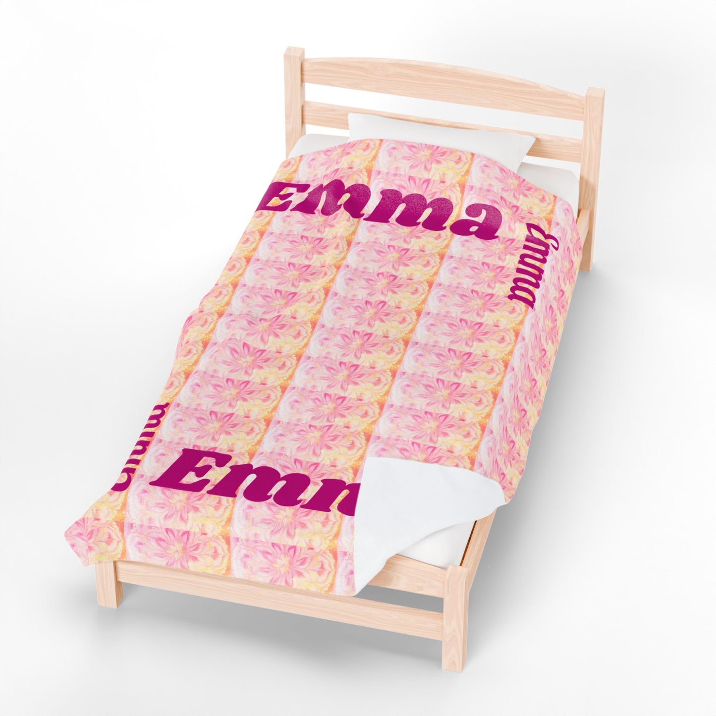 Personalized Velveteen Plush Blanket for Cozy Nights - Emma