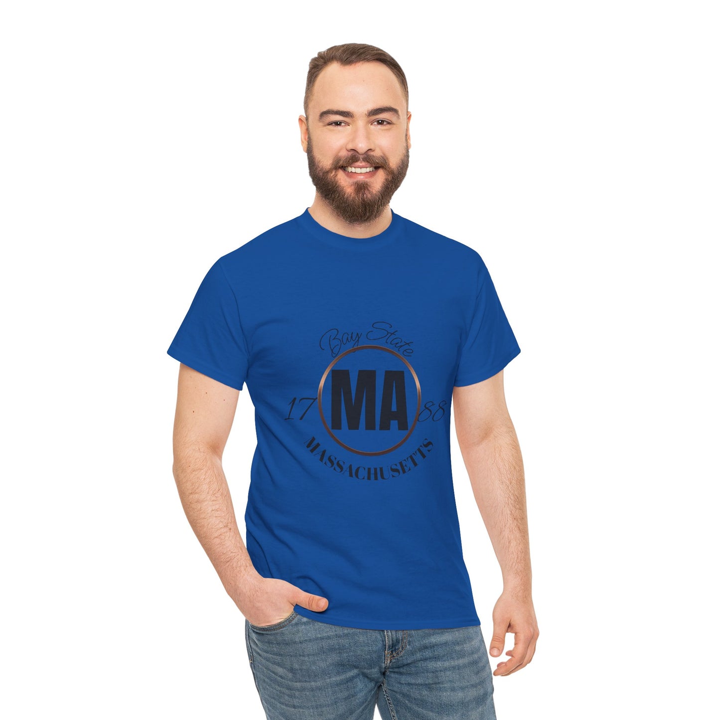 Unisex Heavy Cotton Tee with Massachusetts Design, Casual Wear, Gift for Him/Her, Travel Souvenir, Vintage Style