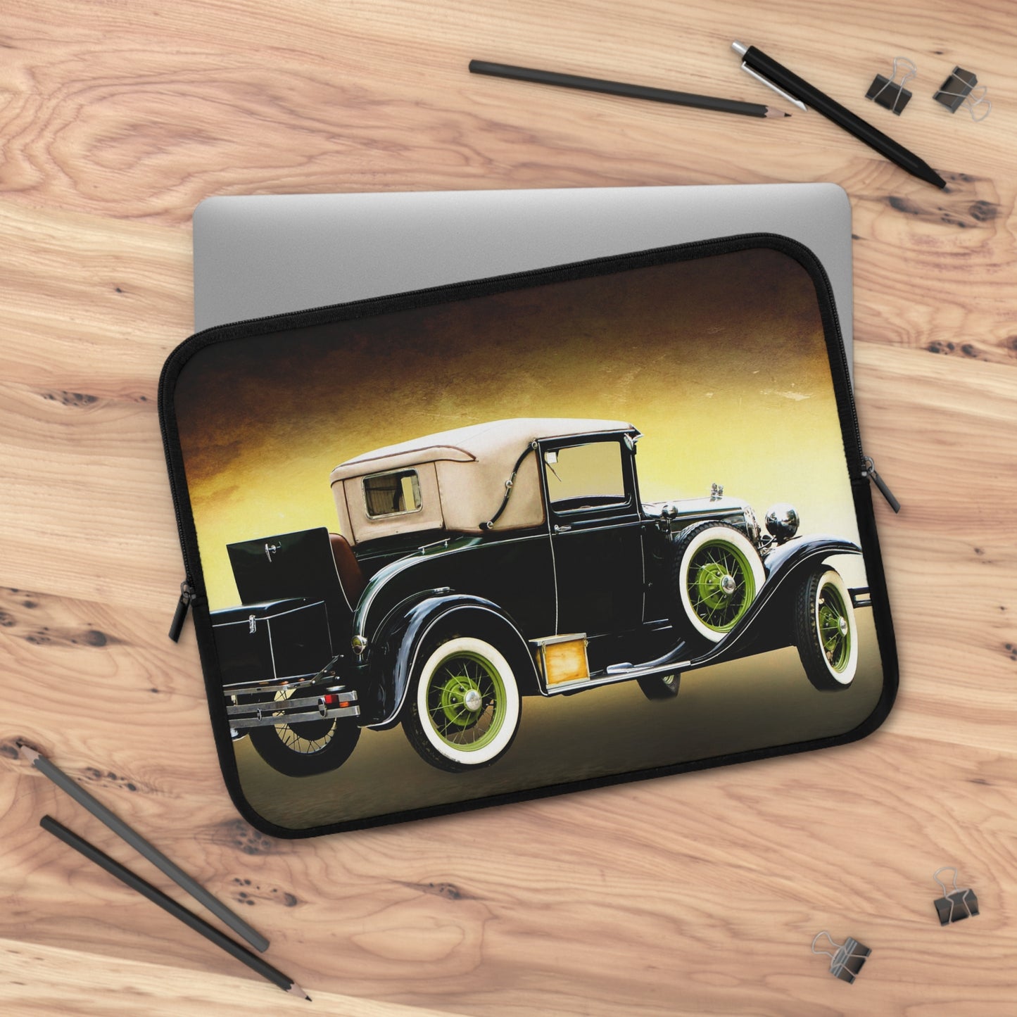 Vintage Car Laptop Sleeve - Perfect Gift for Auto Enthusiasts, Tech Accessories, Travel Essentials, Back to School