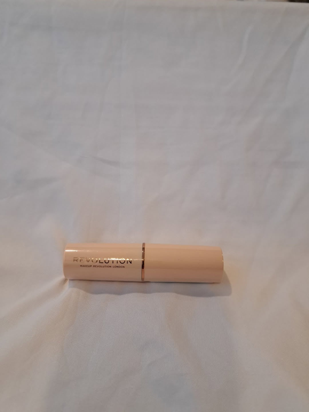 SEALED MAKEUP REVOLUTION LONDON FAST BASE STICK FOUNDATION 0.21 OZ SHADE F11