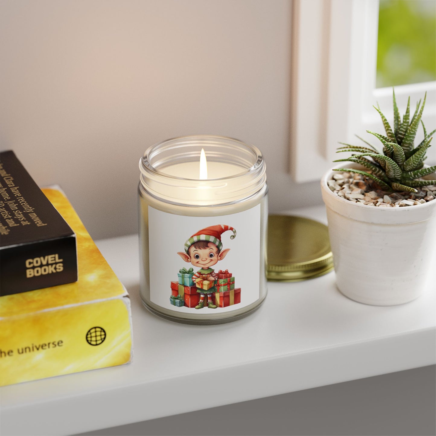 Festive Elf Scented Candle, Cheerful Holiday Decor, Perfect Gift for Christmas, Seasonal Home Fragrance, Joyful Aromatherapy