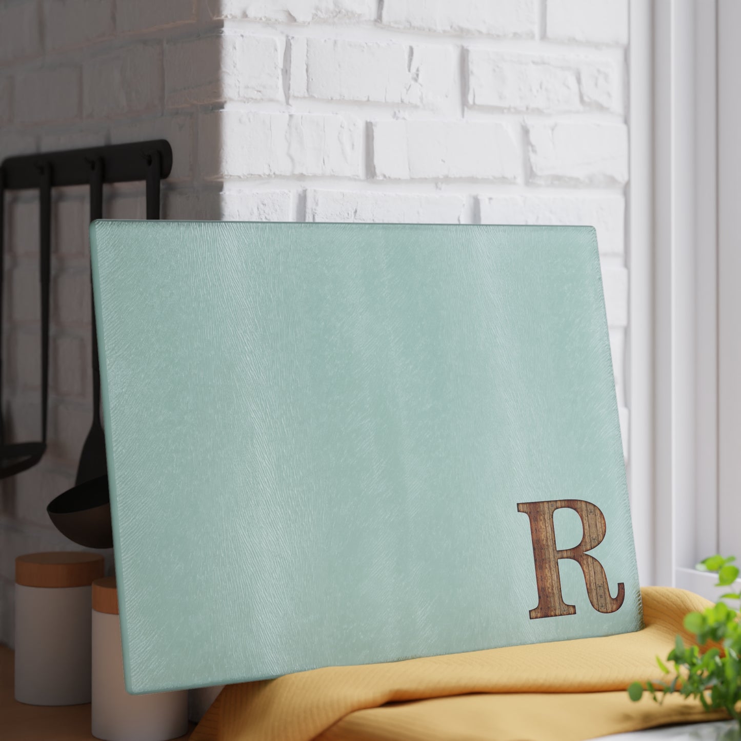 Monogram Glass Cutting Board – Mint or Clear with Wood-Style 'R' Corner