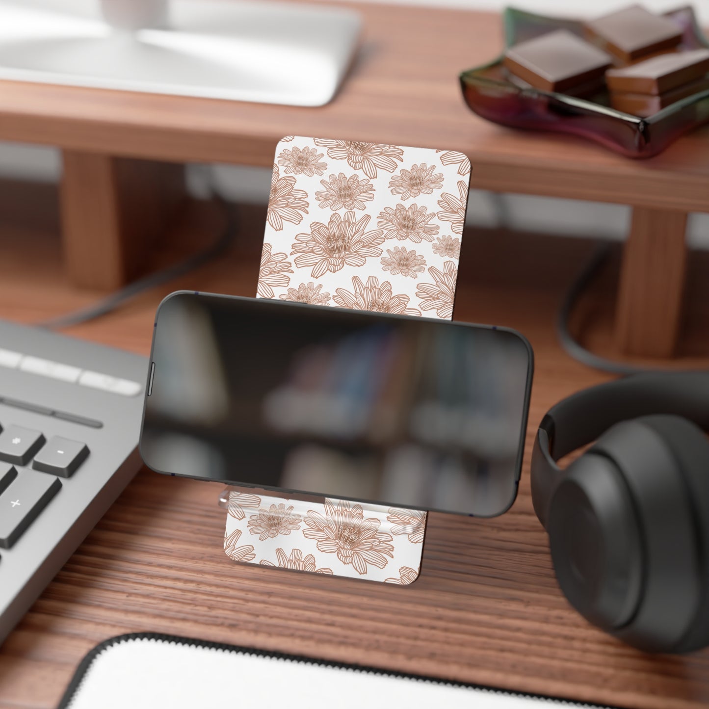 Floral Smartphone Stand, Elegant Phone Holder, Decorative Desk Accessory for Home & Office, Perfect Gift for Tech Lovers, Floral Design
