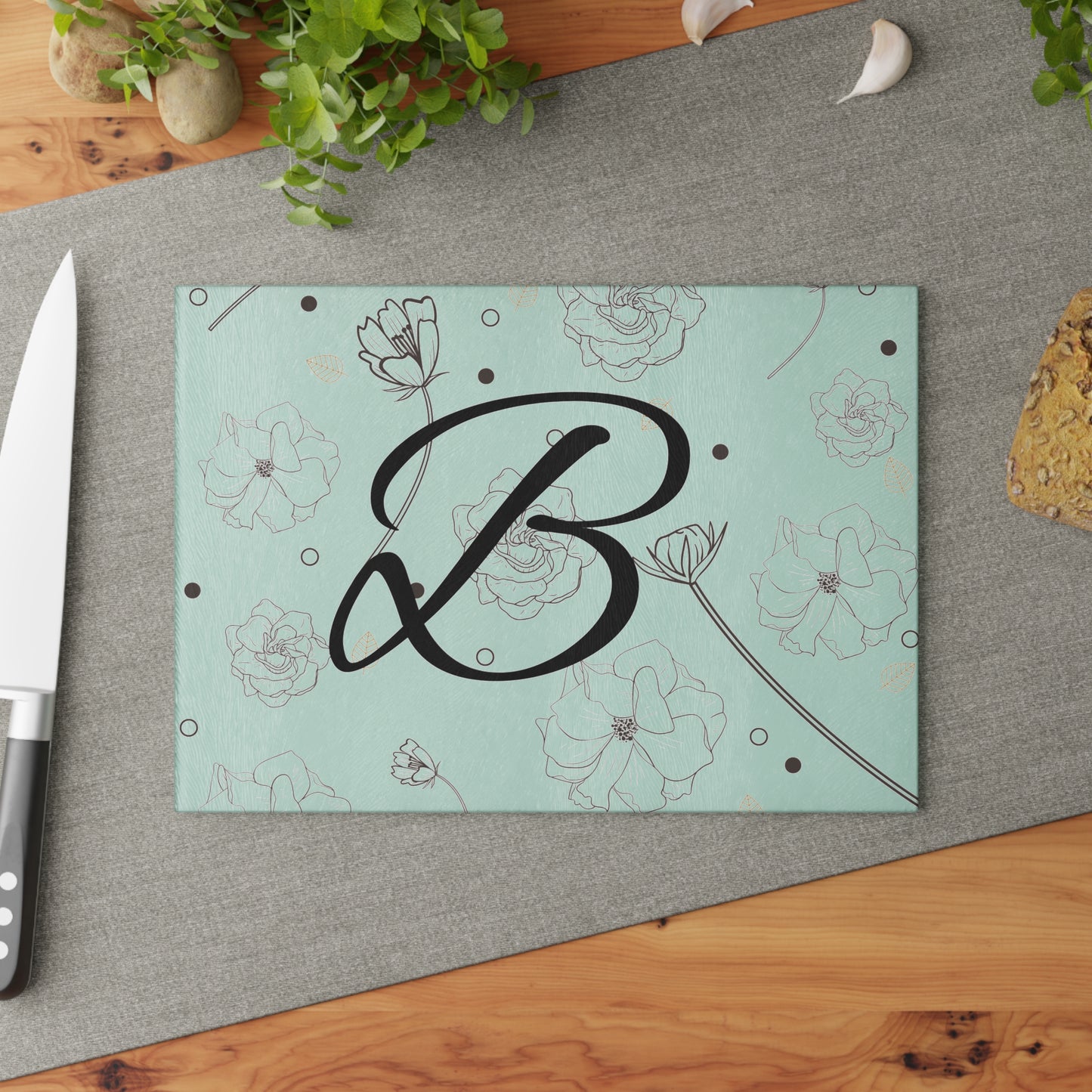 Floral Monogram Glass Cutting Board - Personalized Kitchen Decor, Wedding Gift, Housewarming Present, Farmhouse Style, Custom Cooking