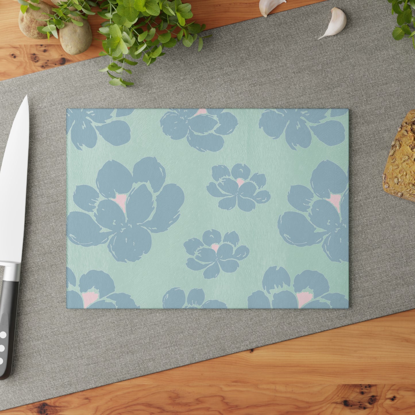 Floral Glass Cutting Board - Elegant Kitchen Decor, Perfect Gift for Housewarming, Bridal Shower, Wedding