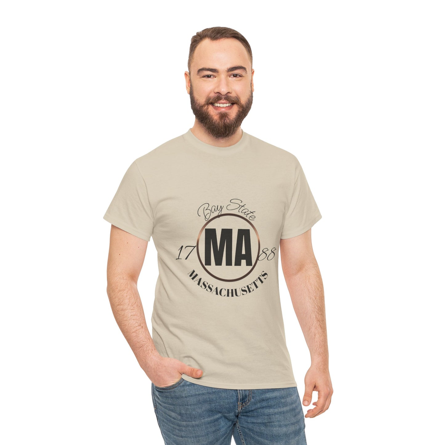 Unisex Heavy Cotton Tee with Massachusetts Design, Casual Wear, Gift for Him/Her, Travel Souvenir, Vintage Style