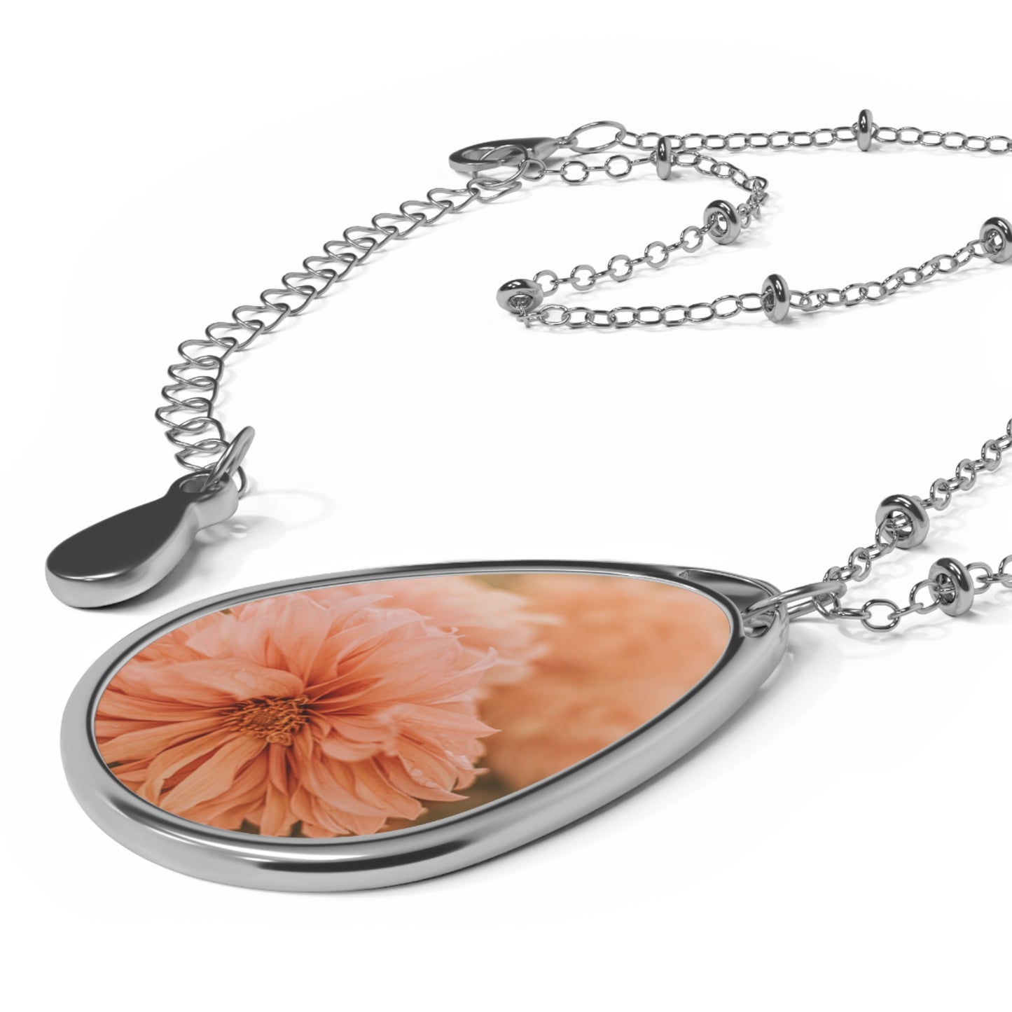 Floral Oval Necklace with Elegant Charm, Perfect Gift for Her, Nature-Inspired Jewelry, Birthday, Anniversary, Everyday Wear