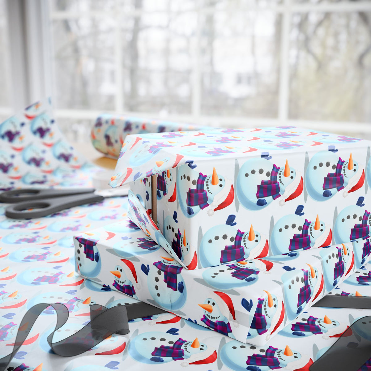 Snowman Pattern Wrapping Paper Roll — Cute Winter Holiday Gift Wrap