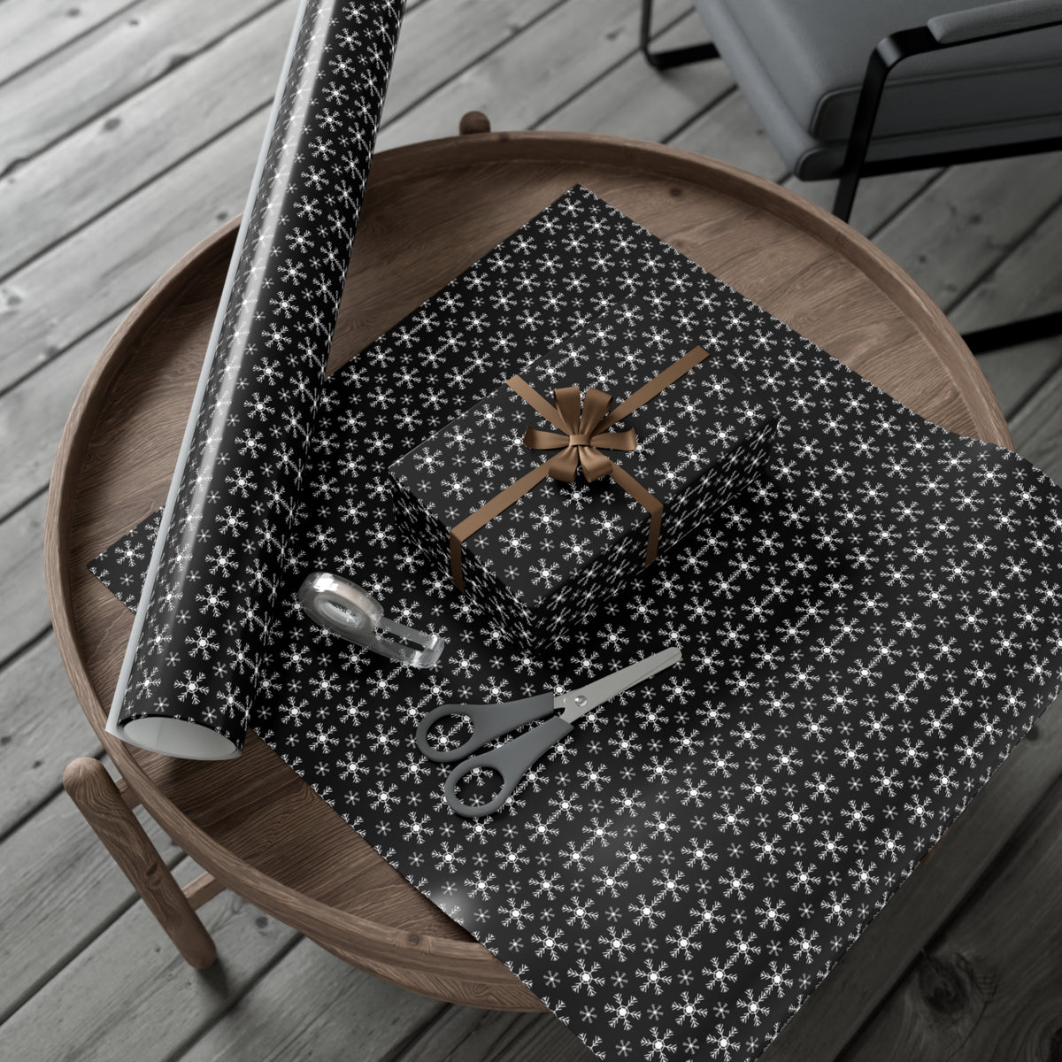 Elegant Snowflake Gift Wrap Papers, Holiday Gift Wrap, Christmas Wrapping Paper, Winter Party Supplies, Black and White Wrapping