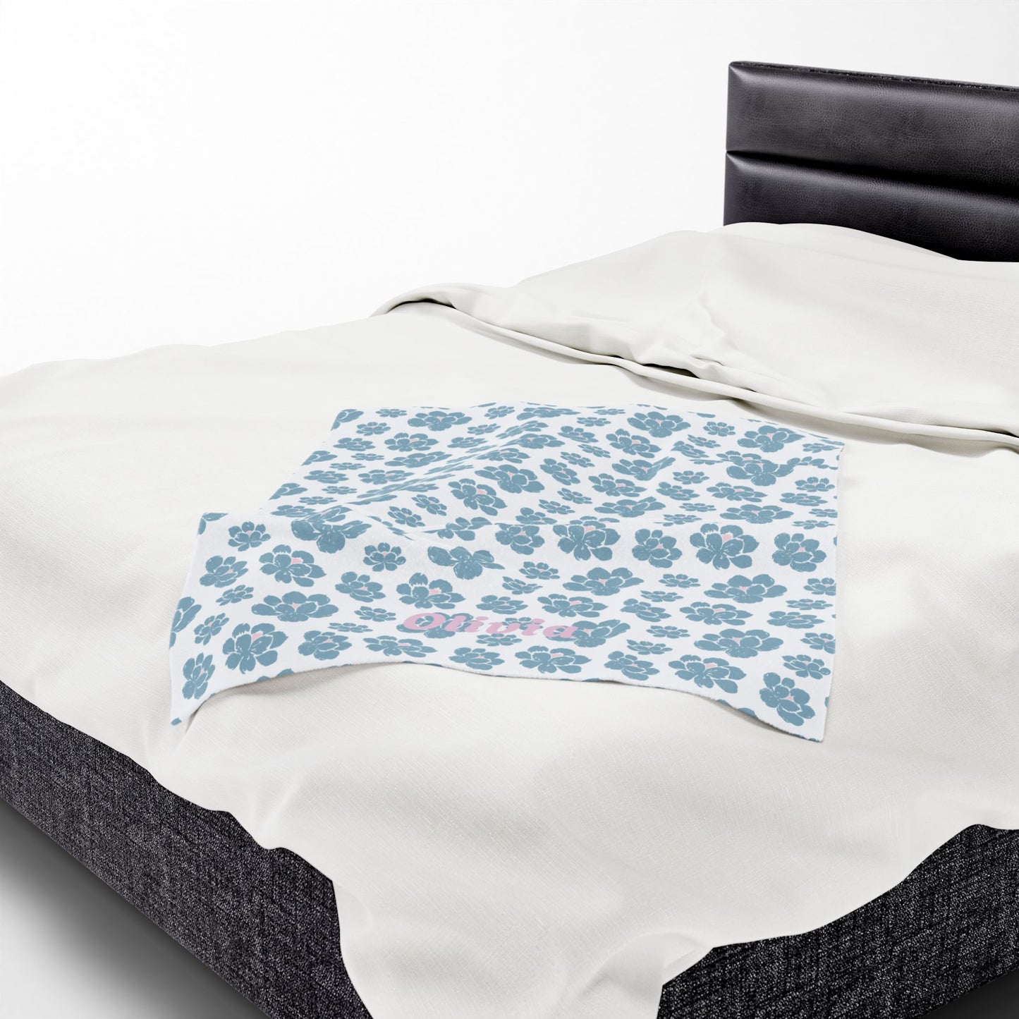Cozy Velveteen Plush Blanket - Name - Olivia