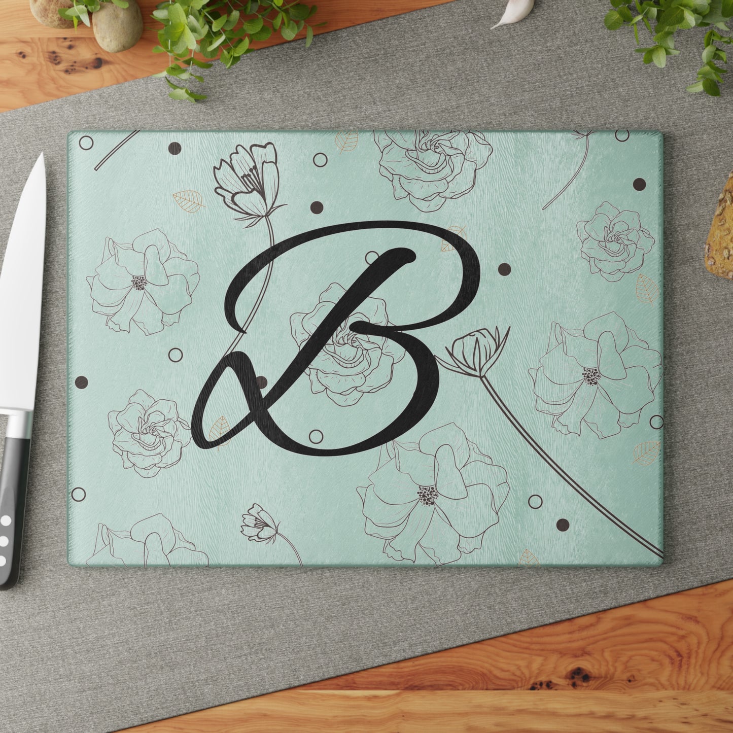 Floral Monogram Glass Cutting Board - Personalized Kitchen Decor, Wedding Gift, Housewarming Present, Farmhouse Style, Custom Cooking