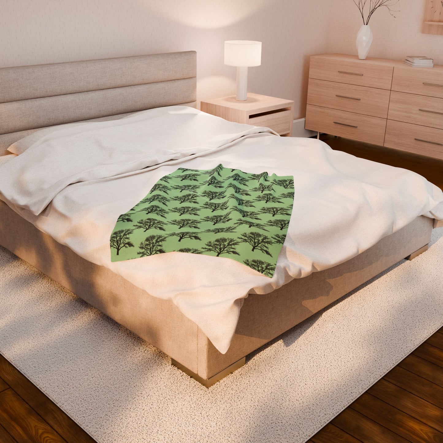 Cozy Tree Pattern Velveteen Plush Blanket, Soft Flannel Throw, Home Decor Gift, Warm Snuggle Blanket, Perfect for Winter
