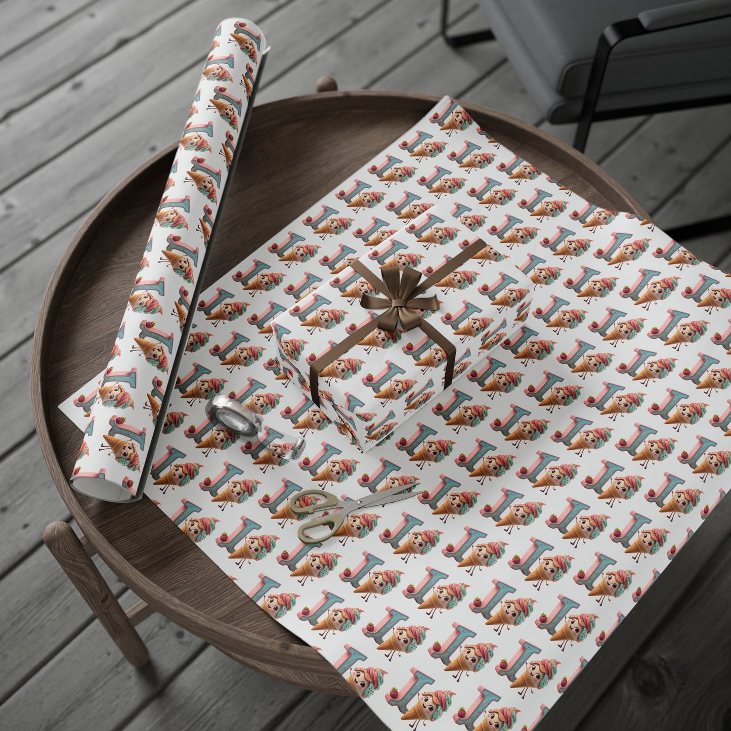 Playful Animal-Themed Wrapping Paper, Fun Gift Wrap for Birthdays, Holidays, Kids Parties, Eco-Friendly Gift Packaging, Decorative Wrap