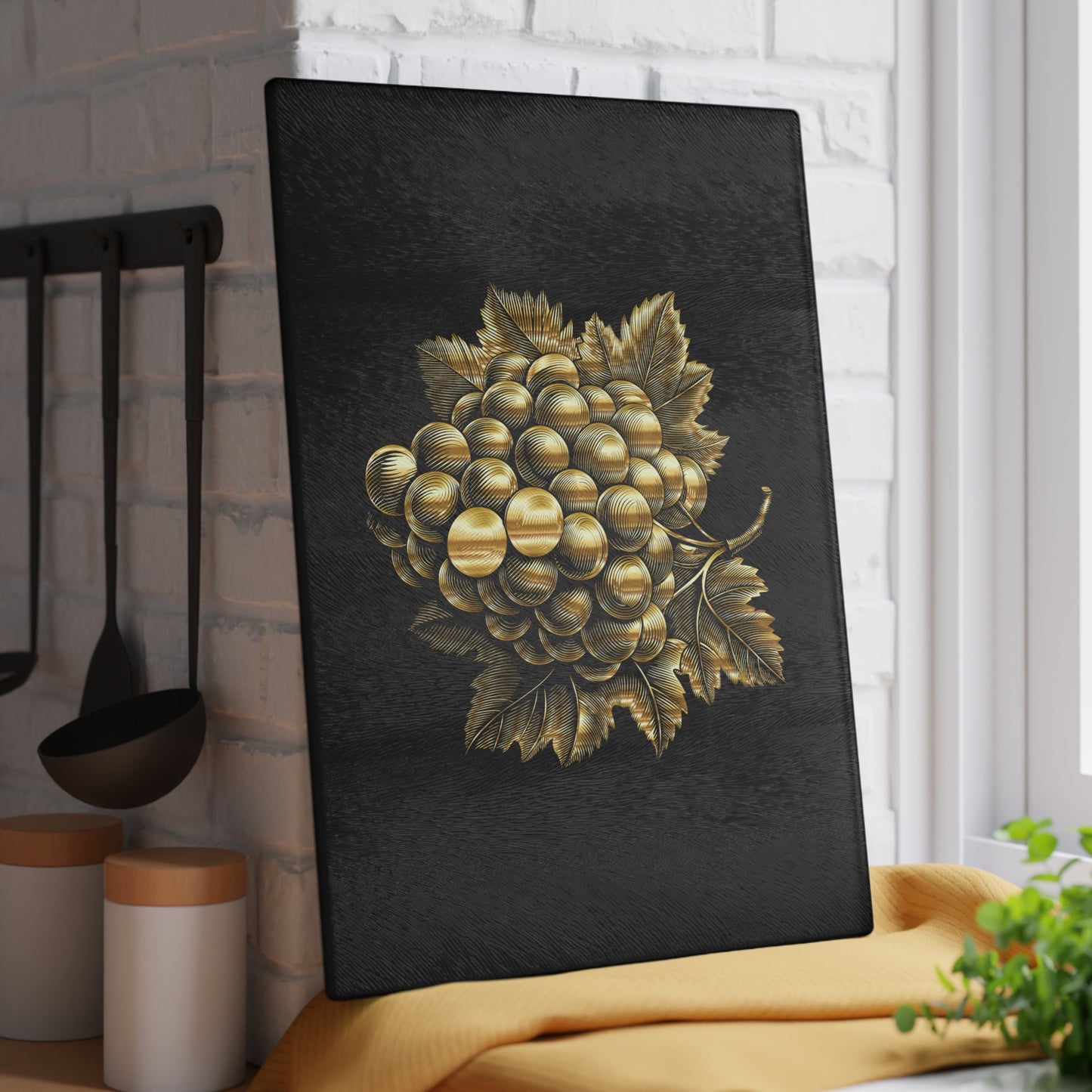 Elegant Grape Glass Cutting Board - Perfect for Cooking, Home Decor, Gifts, Culinary Events, Entertaining
