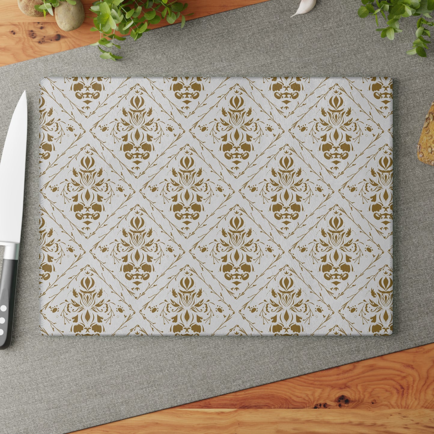Elegant Glass Cutting Board - Stylish Kitchen Decor, Gift for Home Chefs