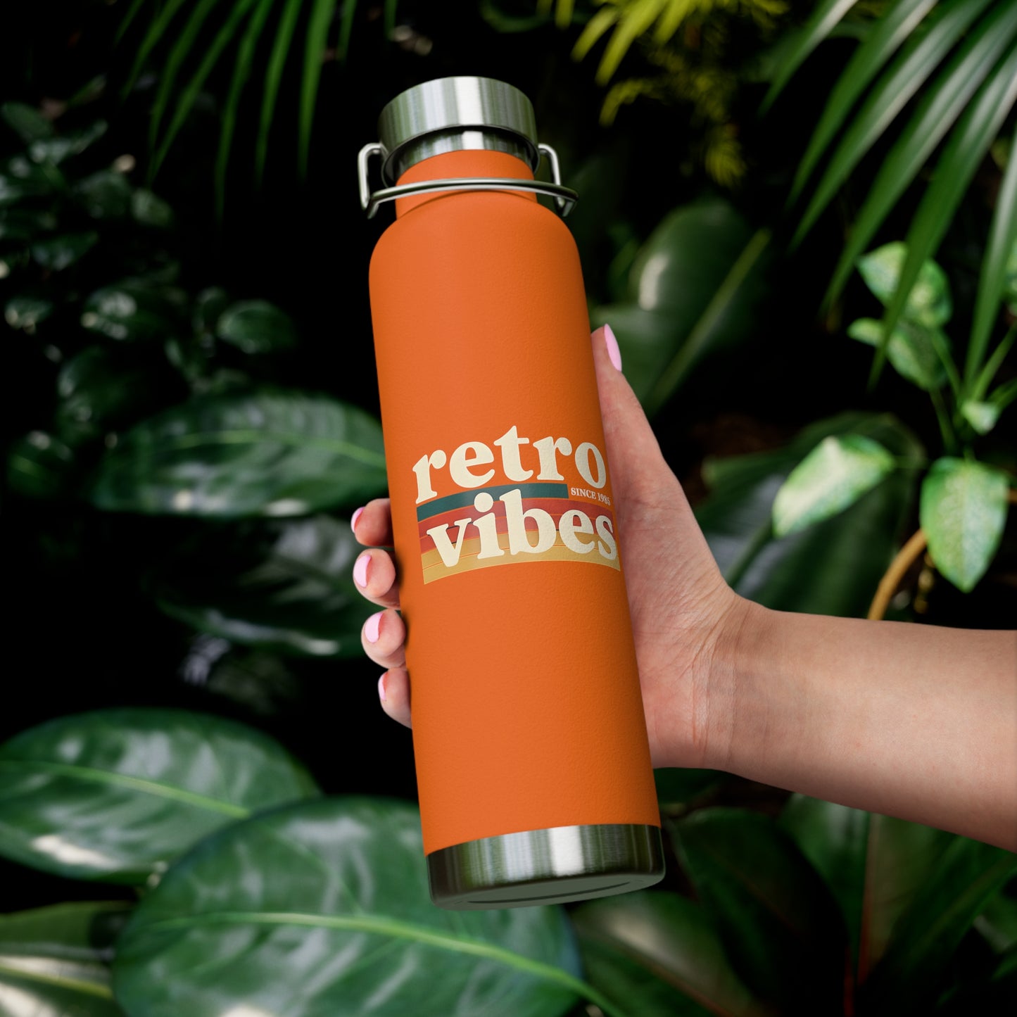 Retro Vibes Insulated Water Bottle, 22oz - Trendy Travel Flask, Stylish Hydration Gift for Fitness Lovers, Eco-Friendly Beverage Container