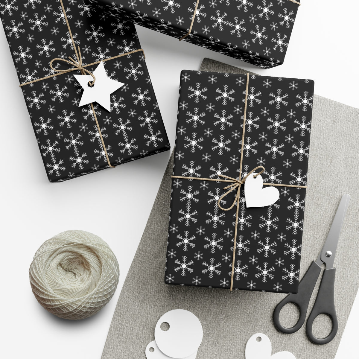 Elegant Snowflake Gift Wrap Papers, Holiday Gift Wrap, Christmas Wrapping Paper, Winter Party Supplies, Black and White Wrapping