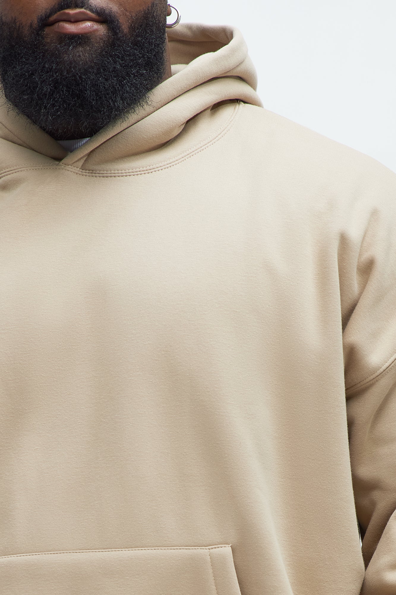 https://cdn.shopify.com/s/files/1/0293/9277/files/02-15-25_S7_5_FNMH700_Taupe_CZ_DJ_08-13-05_PLUS_79682_PXF.jpg?v=1739999832