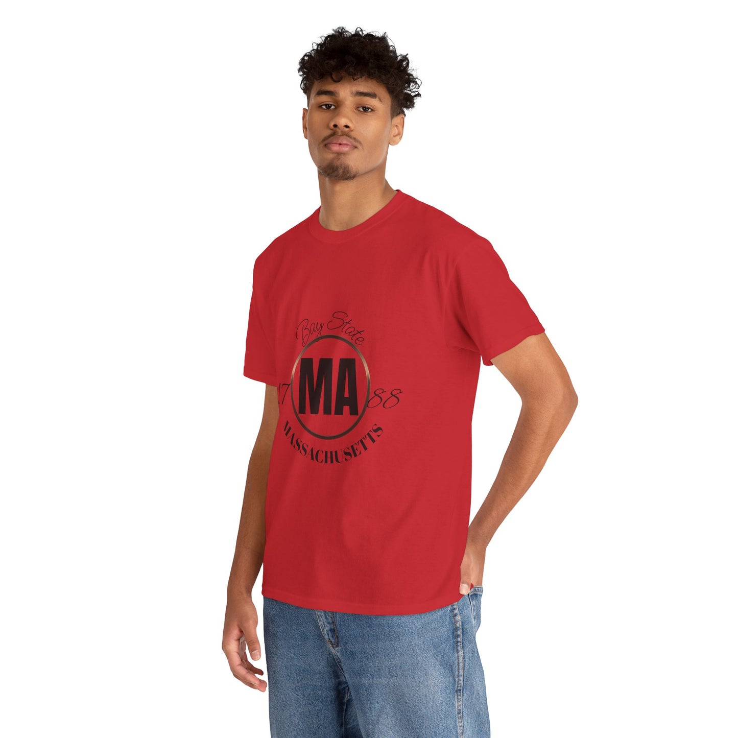Unisex Heavy Cotton Tee with Massachusetts Design, Casual Wear, Gift for Him/Her, Travel Souvenir, Vintage Style