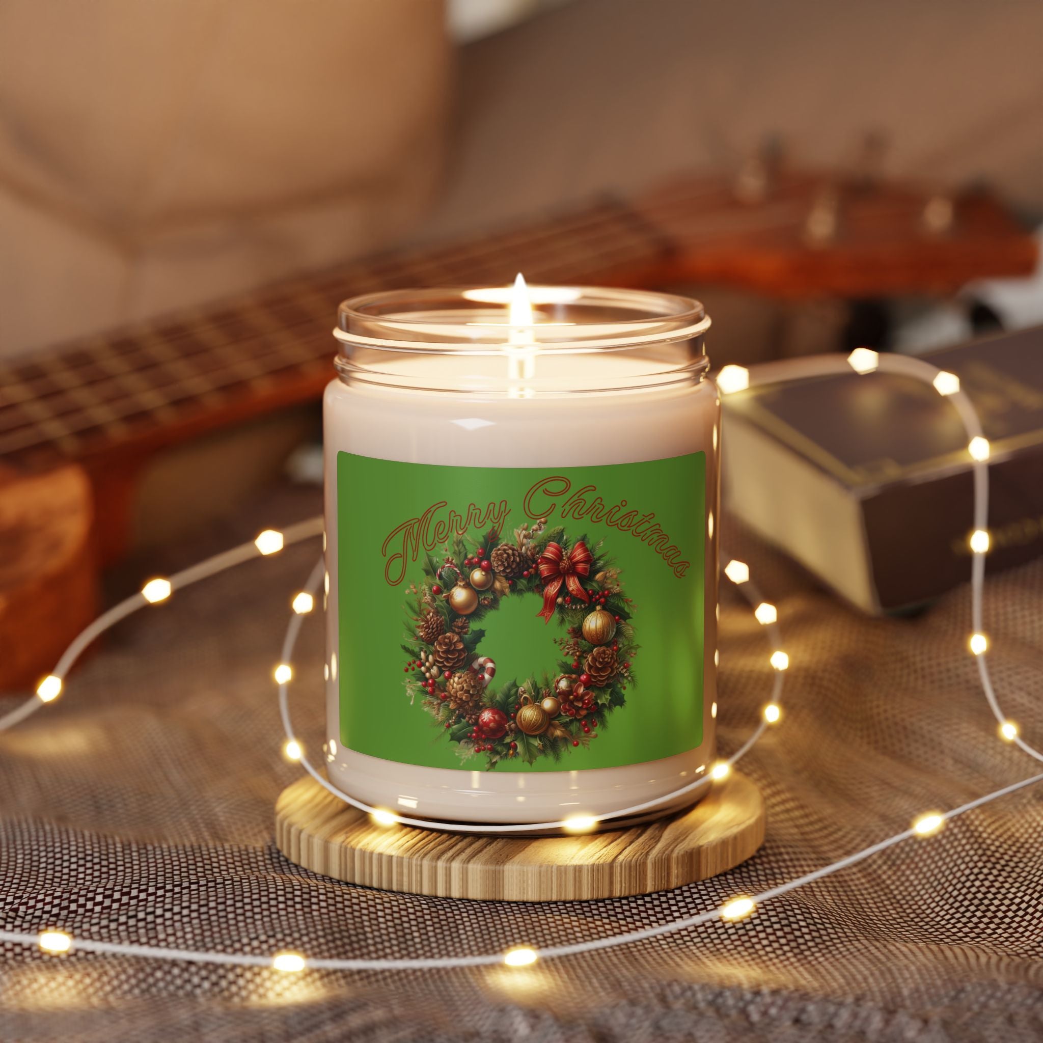 Christmas Wreath Scented Soy Candle — 9oz Holiday Aromatherapy Jar (Merry Christmas)