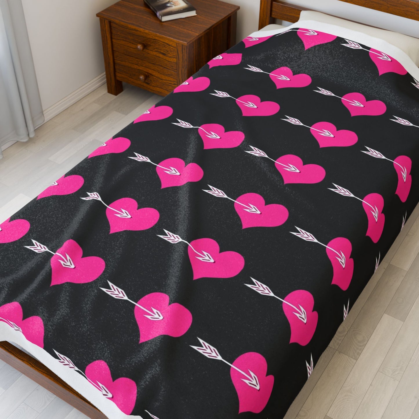 Cozy Heart Pattern Velveteen Plush Blanket, Valentine's Gift, Home Decor, Winter Comfort, Soft Throw