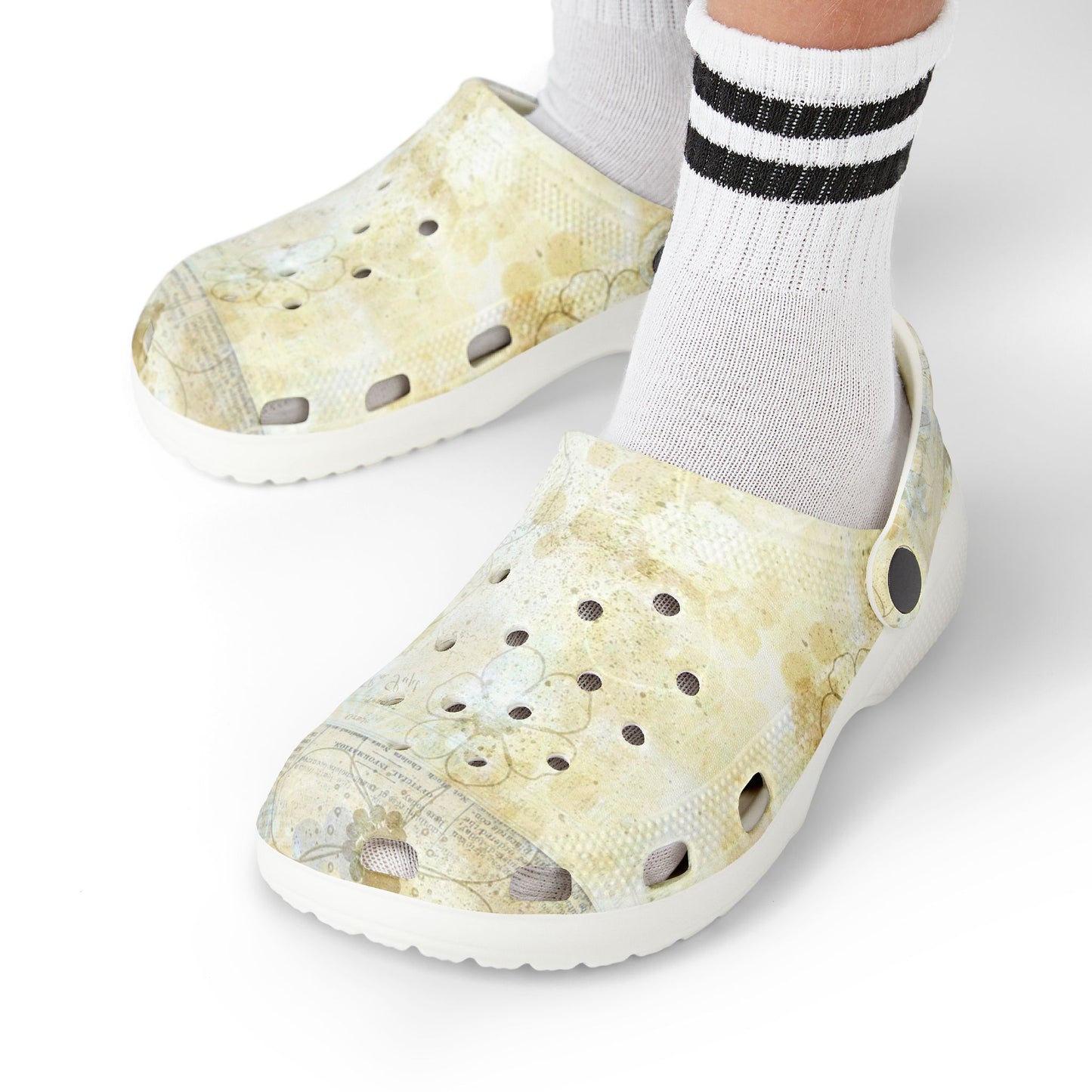 Stylish Kid's Clogs, Fun Summer Footwear for Kids, Comfortable EVA Foam Clogs, Perfect for Beach Days, Playtime and Parties