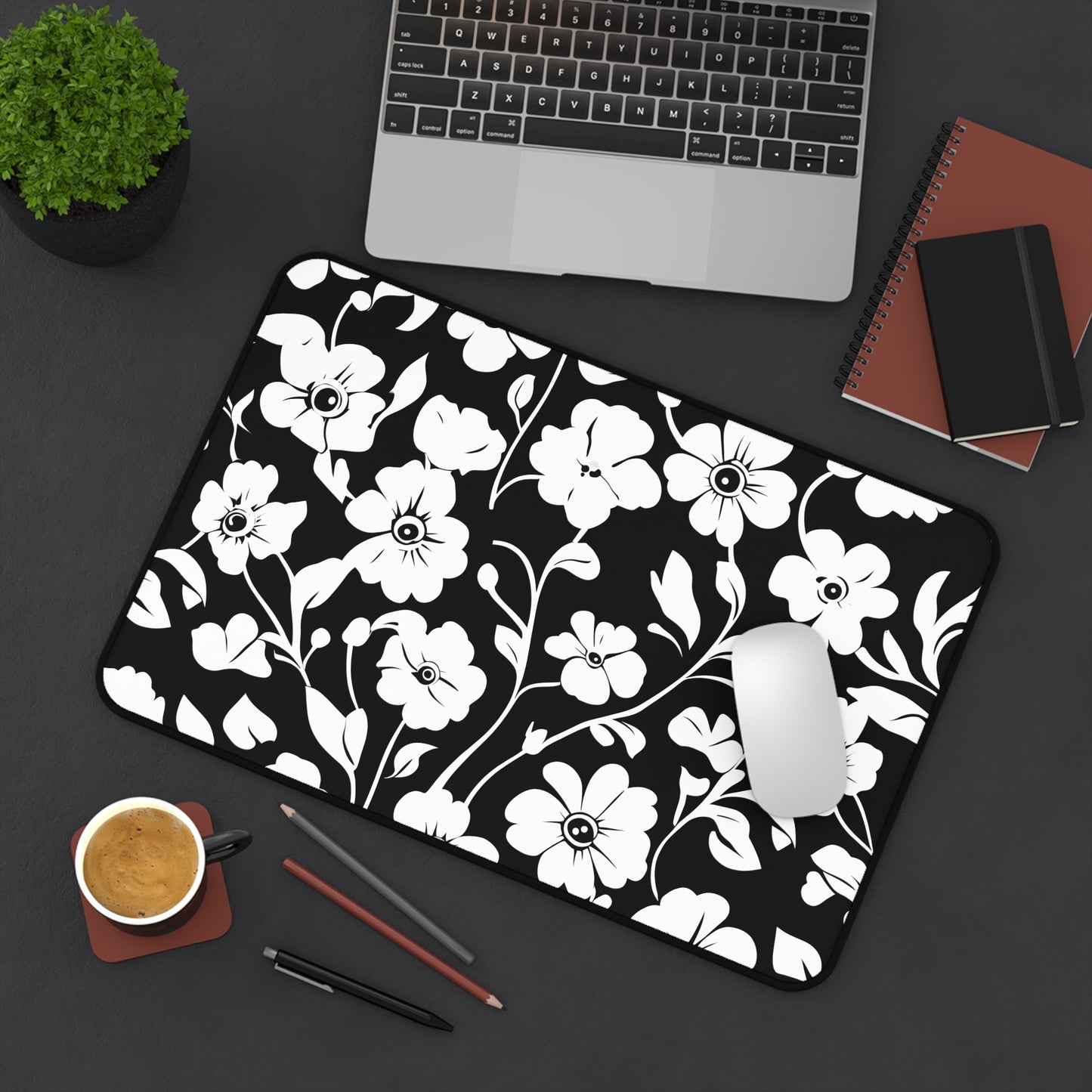 Floral Black & White Desk Mat — Monochrome Flower Mouse Pad