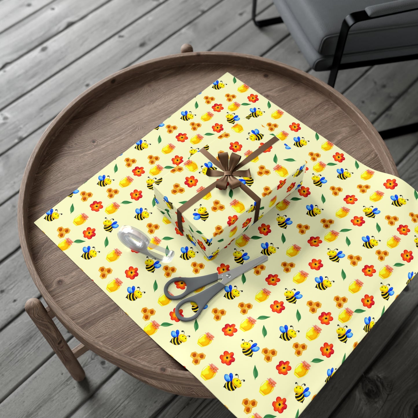 Cheerful Gift Wrap Paper, Floral and Bee Pattern, Eco-Friendly Wrap for Birthdays