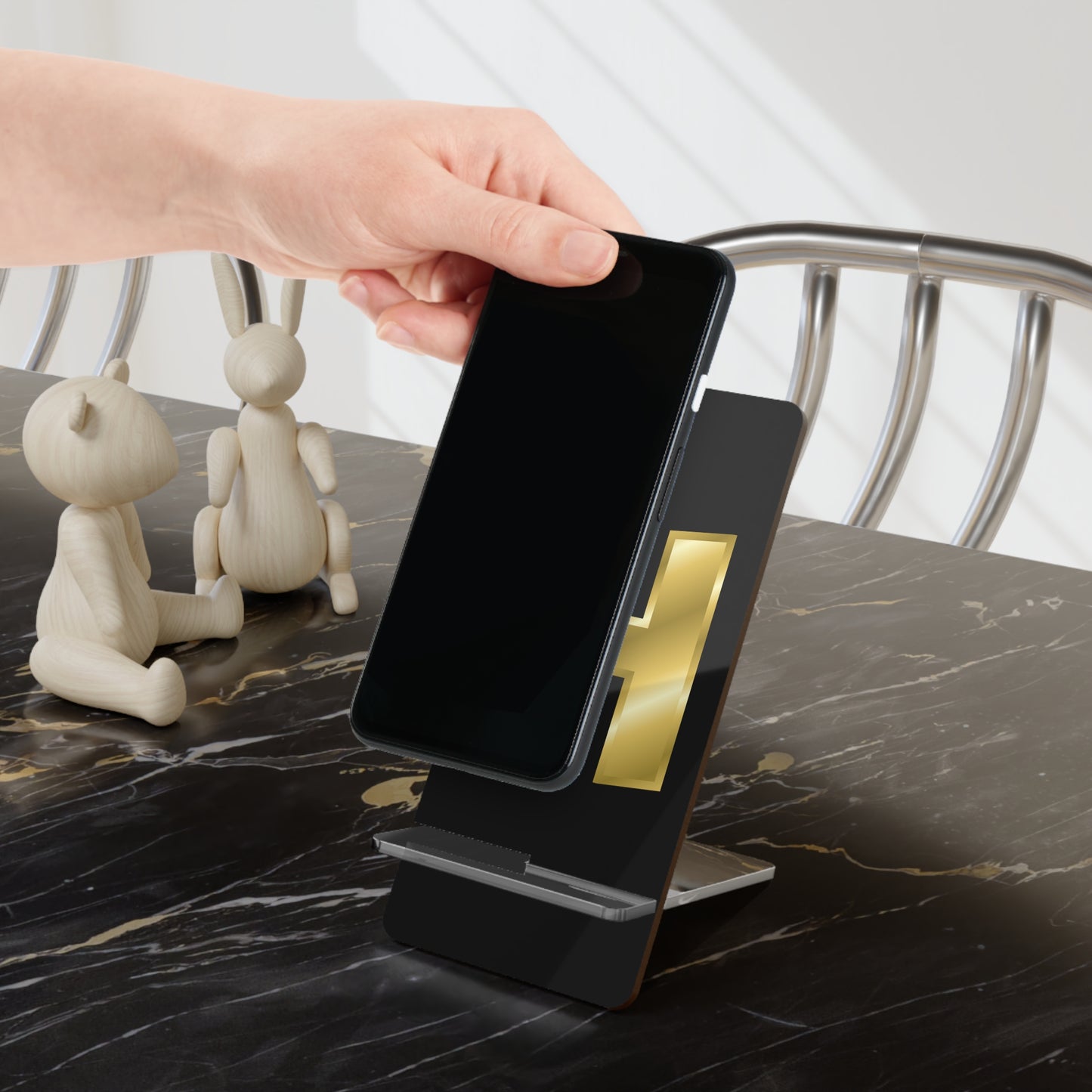 Stylish Mobile Display Stand for Smartphones, Perfect Desk Organizer, Tech Gift, Golden Letter H Design, Home Office Decor, Phone Holder