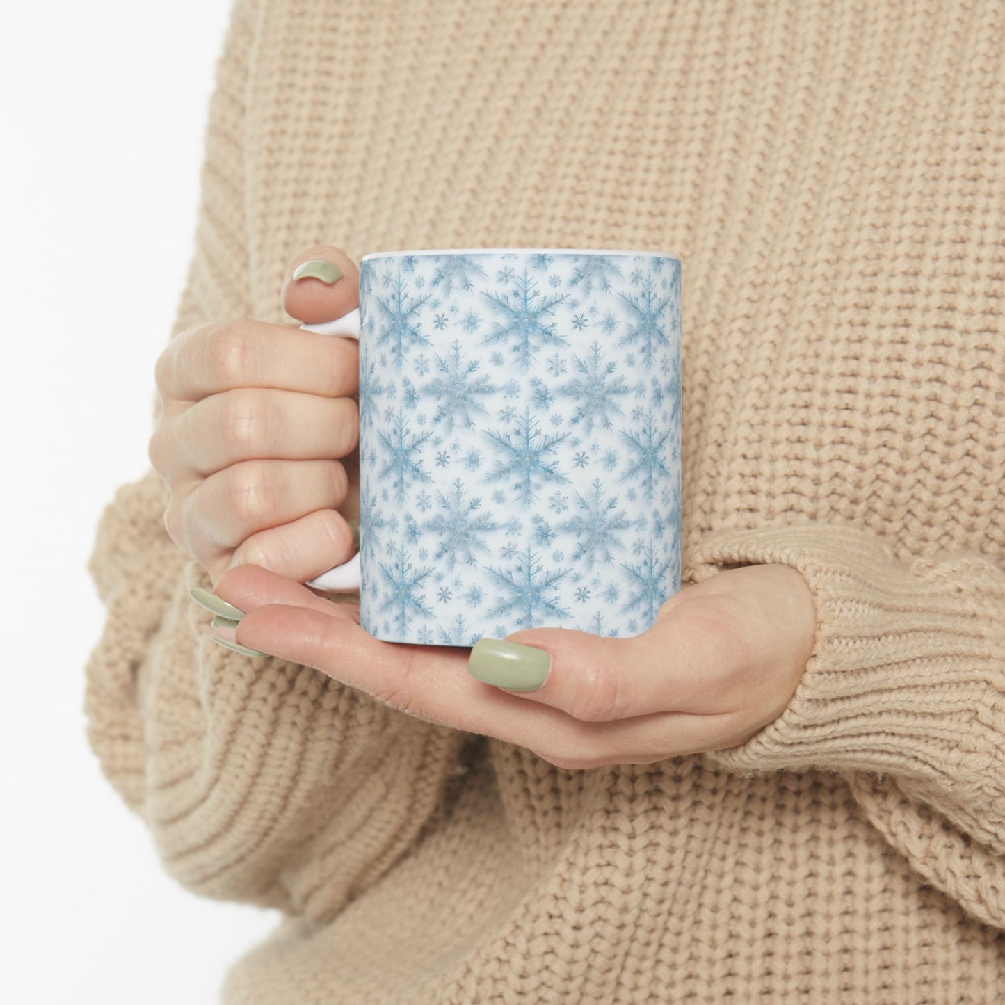 Winter Wonderland Ceramic Mug - Cozy Snowflake Design, Perfect for Hot Cocoa, Holiday Gifts, Home Decor, Winter Celebrations