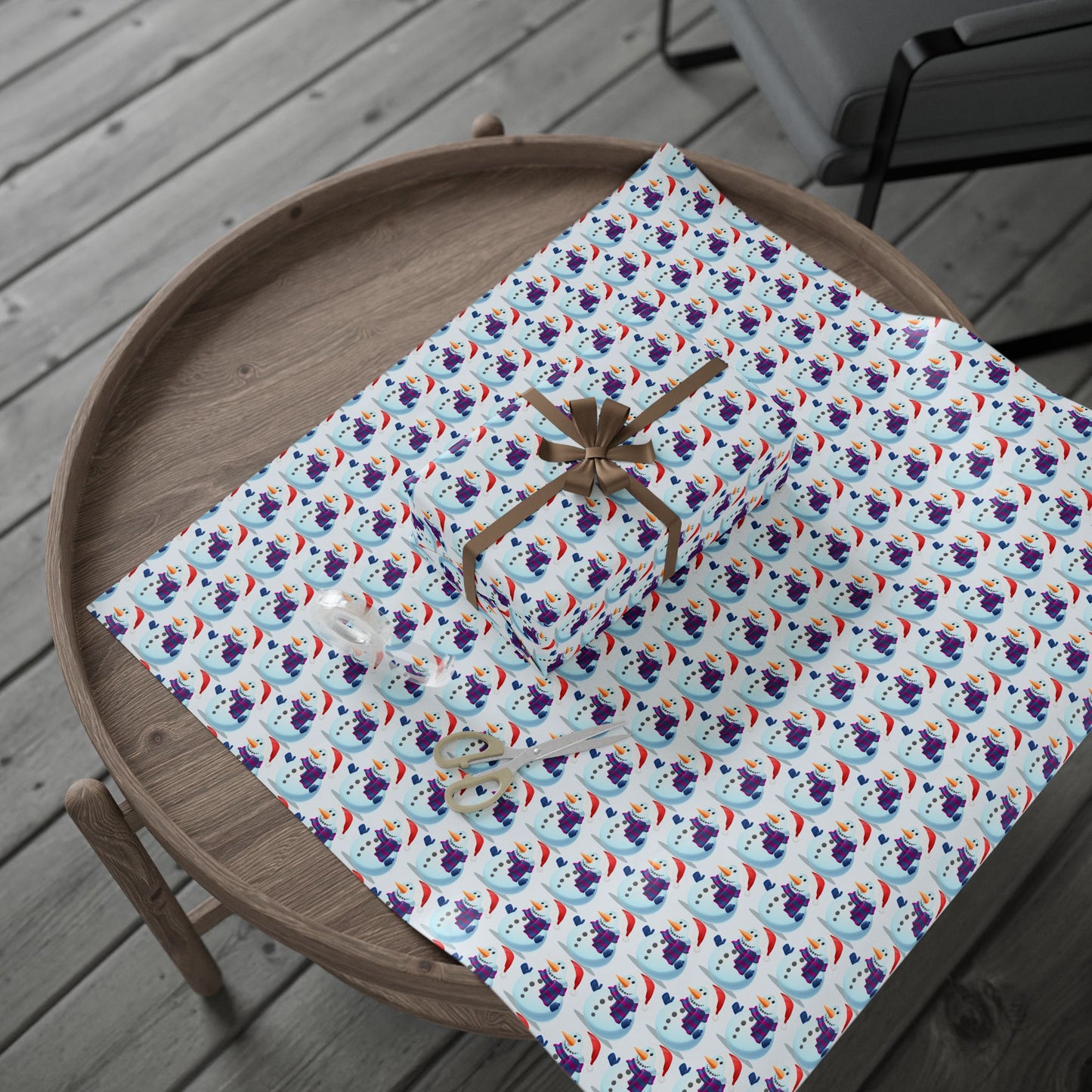 Snowman Pattern Wrapping Paper Roll — Cute Winter Holiday Gift Wrap
