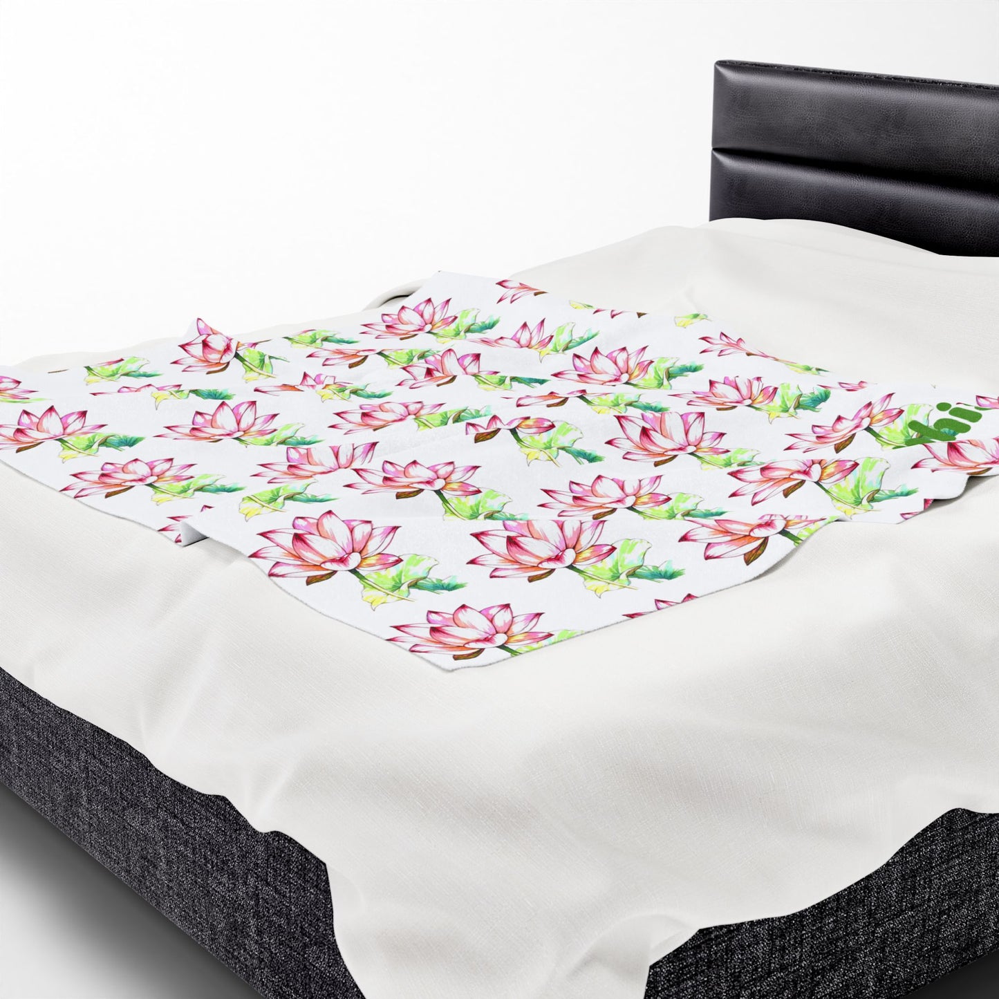 Personalized Floral Velveteen Blanket - Sofia