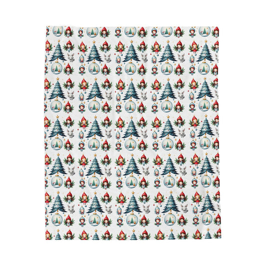 Christmas Gnome & Tree Velveteen Plush Blanket — Cozy Holiday Throw
