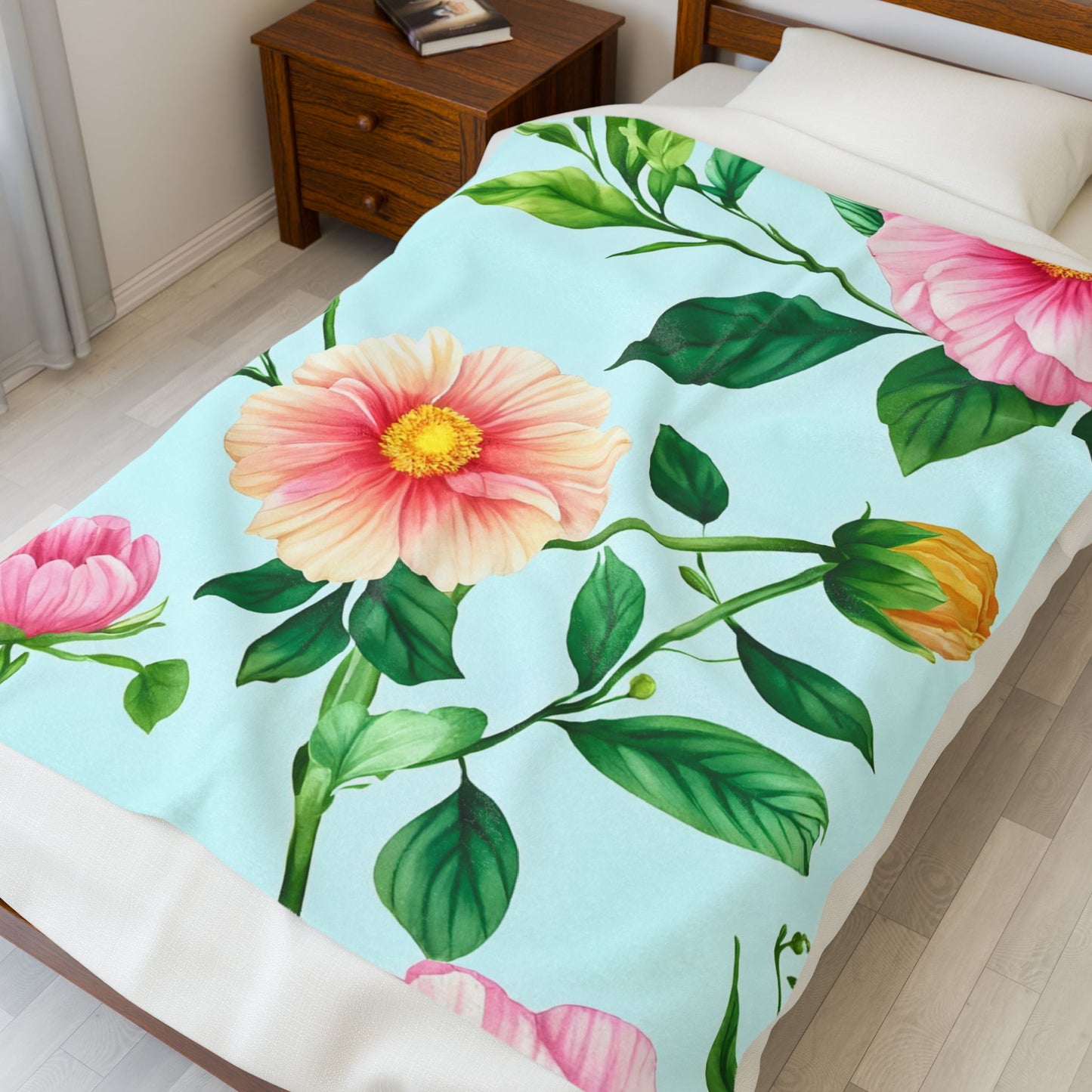 Floral Velveteen Plush Blanket — Pastel Pink & Mint Flower Throw
