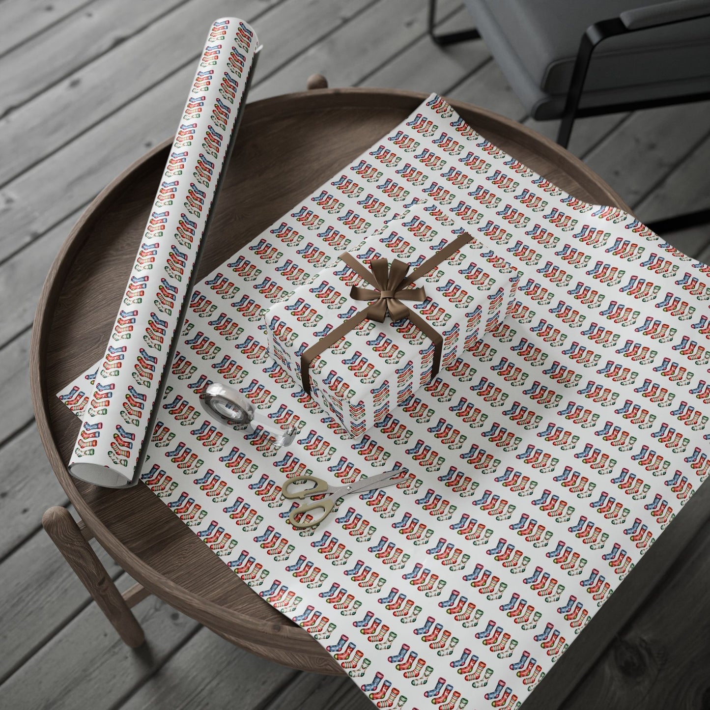 Holiday Candy Cane Pattern Wrapping Paper Roll — Festive Gift Wrap for Christmas & Seasonal Gifts